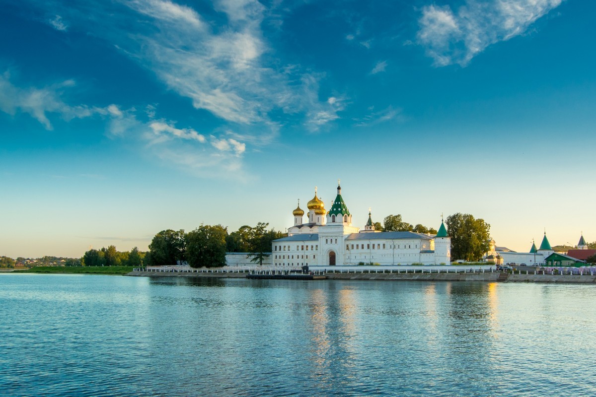 Экскурсионные туры в Кострому и Ярославль | Туроператор «Артикул»