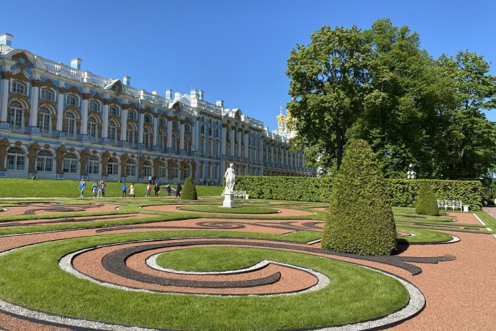 Тур «Многоликий Петербург» (май-октябрь)
